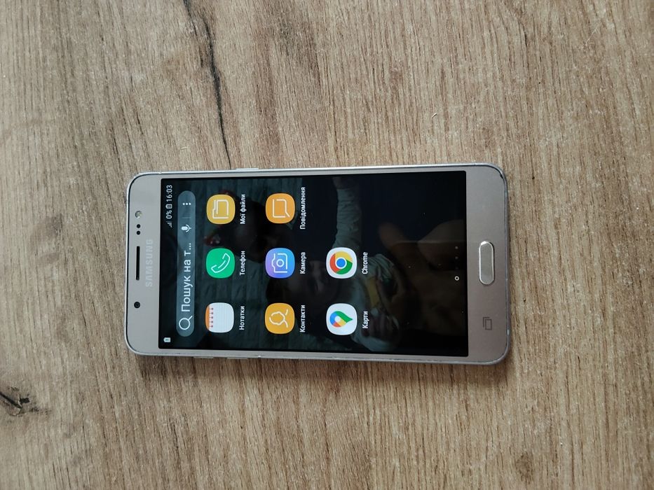 Samsung j5 телефон