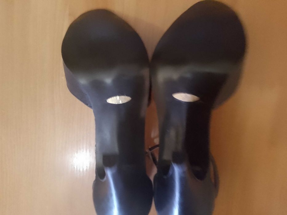 Босоніжки жіночі р.38