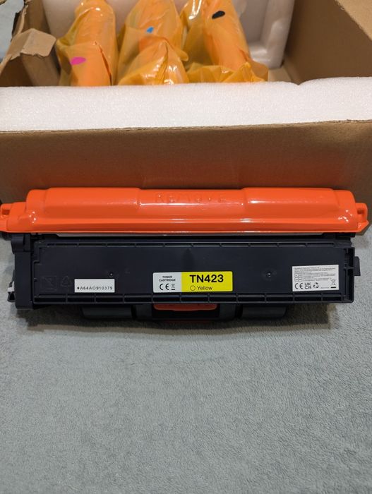 Набір нових  картриджів TN423. 4шт