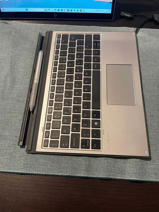 hp elite x2 g8 i7 11th 16 512gb  portatil e tablet com garantia hp