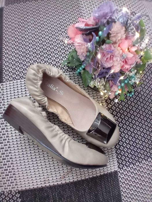 Buty baleriny gumka