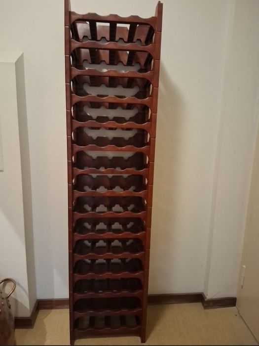 Garrafeira Empilhável para 4 garrafas cada