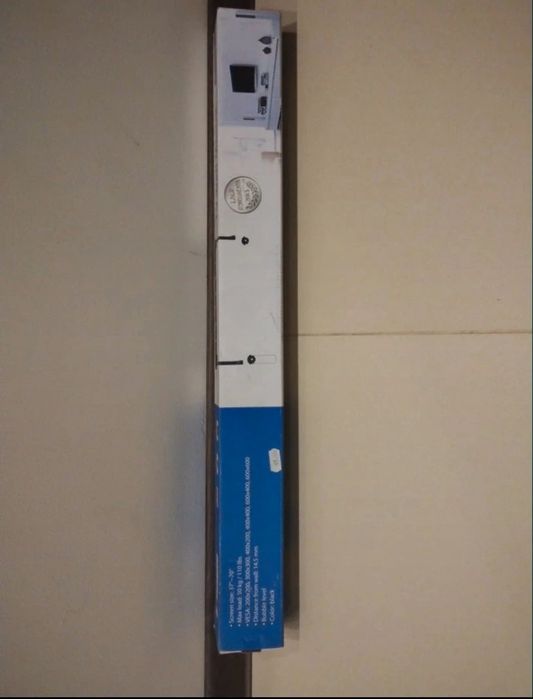 Uchwyt ścienny do telewizorów
• Rozmiar ekranu: 37"~70"
• Maksymalne o