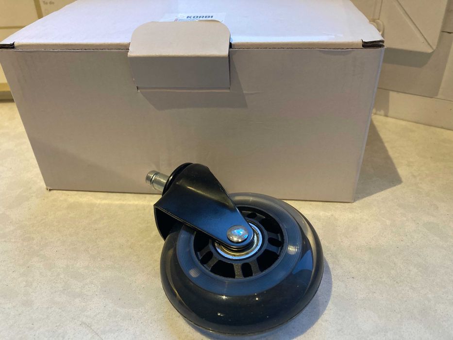 Nowe kółka zmienne gumowe do fotela, krzesła mocne  10mm, komplekt