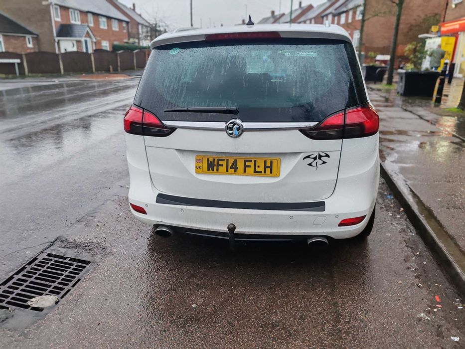Vauxhall zafira tourer