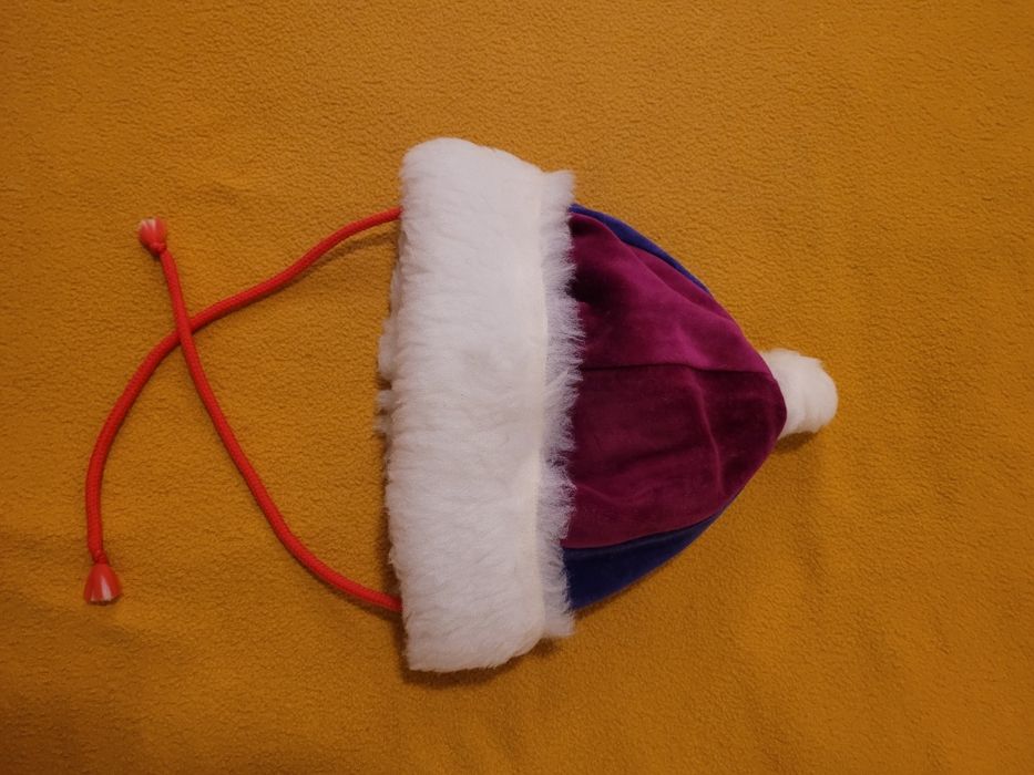 Czapeczka świąteczna, nowa, na 0,5-1,5 lata