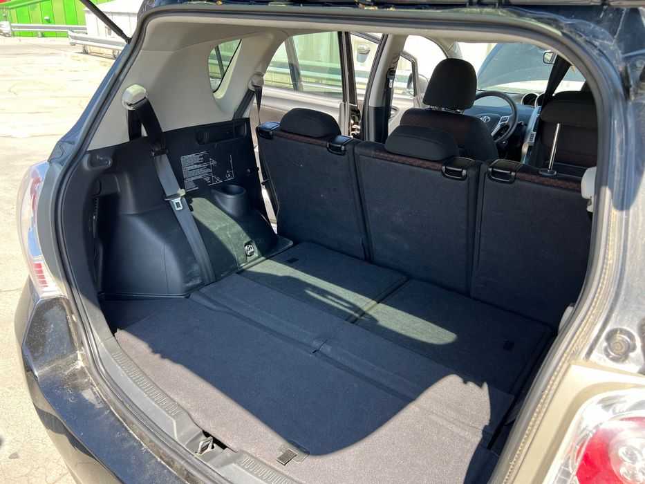 Продаж Toyota Verso 2011