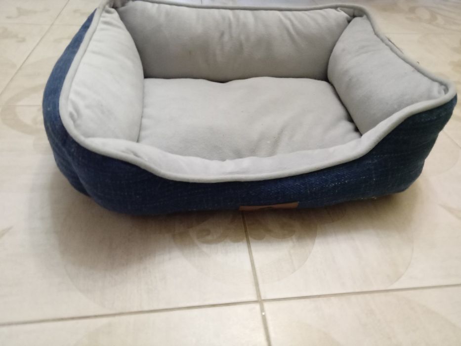Лежанка для котика