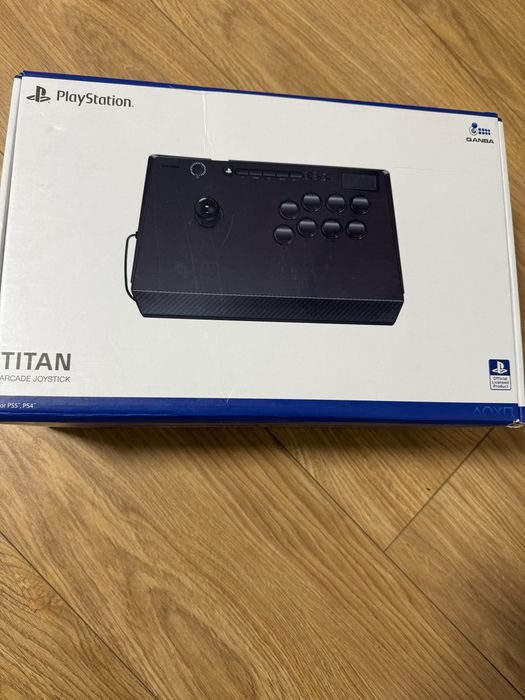 Qanba Titan Arcade Joystick PS4/PS5