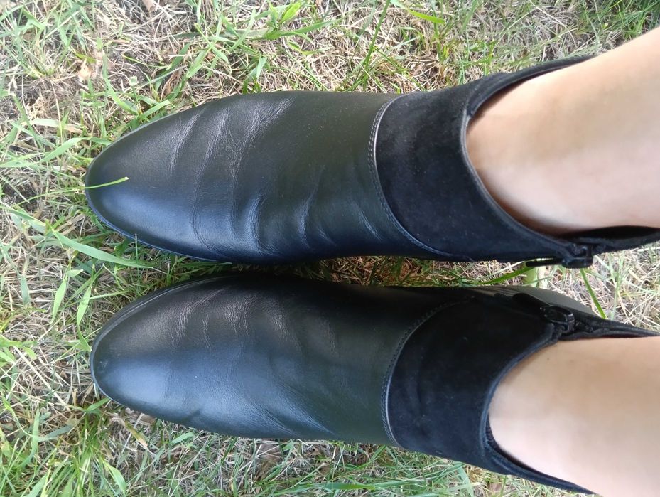 Ботильйони шкіряні