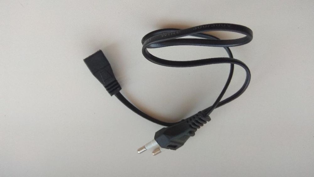 кабель питания маленький