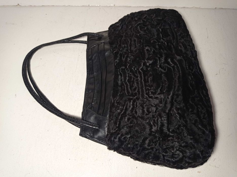 torebka skórzana , mufka karakuły