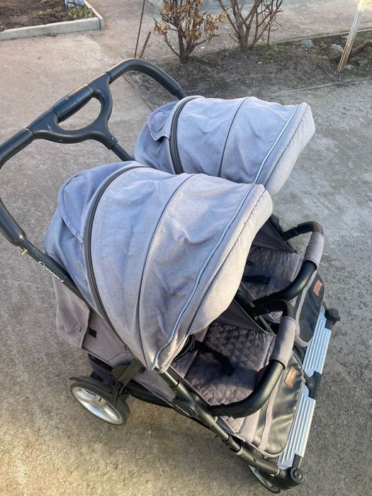Продам коляску для двійні