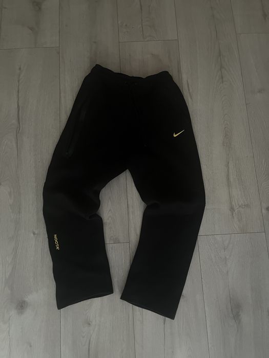spodnie nike nocta