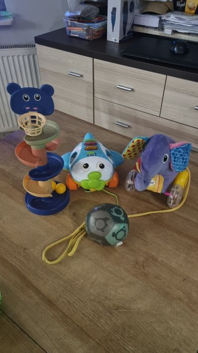 Samolocik słonik oraz zjeżdżalnia zestaw zabawkowy