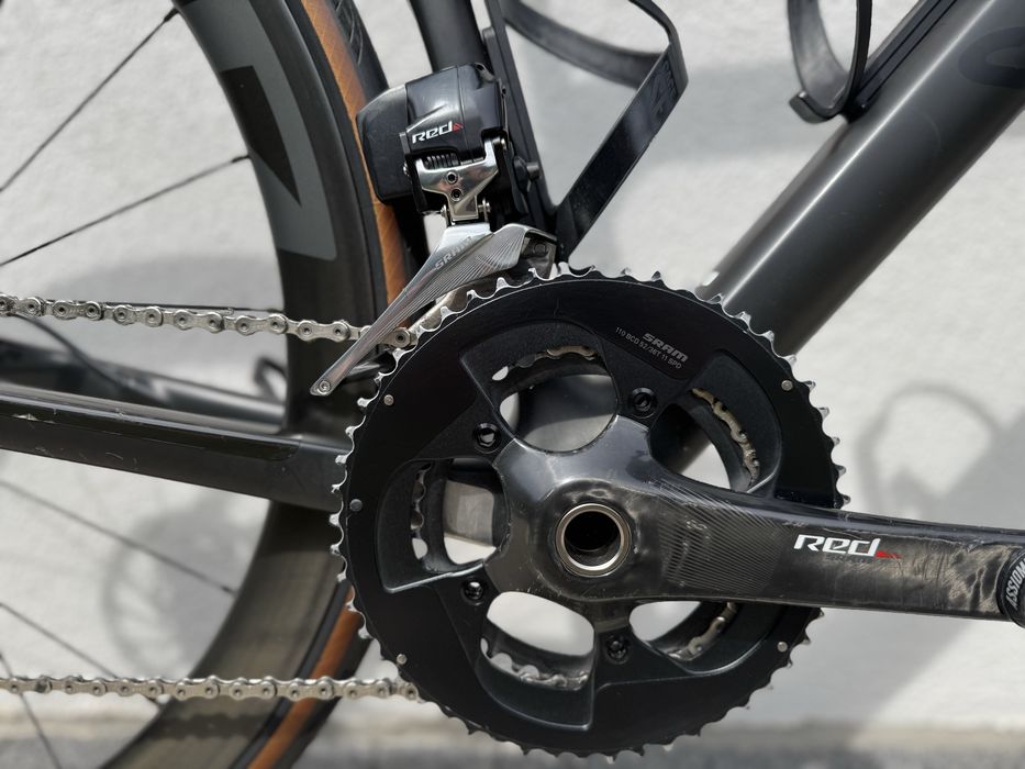 Canyon Ultimate CF SLX, Sram RED, ZIPP 303S