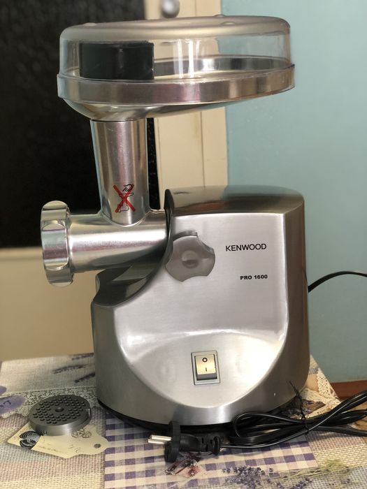 М'ясорубка Kenwood MG 510