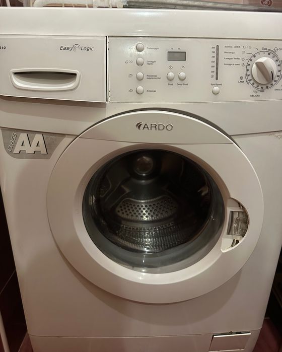 Продам пральну машинку б/у ARDO