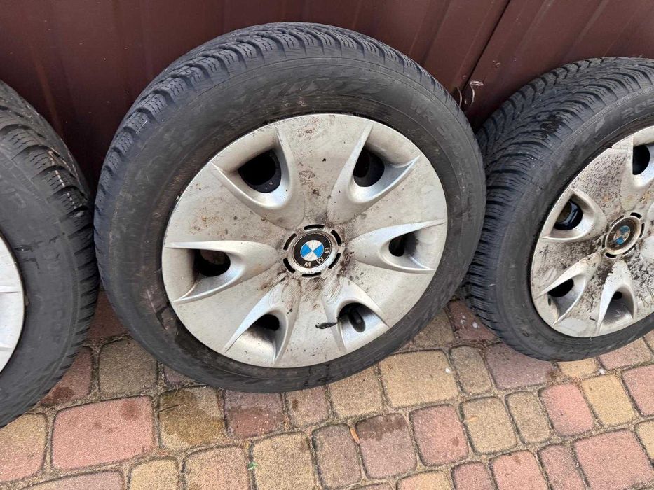 Felgi koła stalowe z oponami zimowymi BMW E90 E91 E92 E81 E87 E82