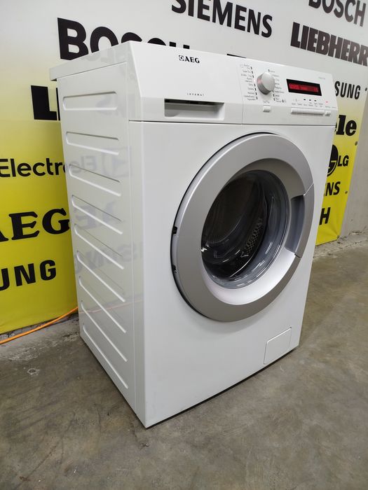 Пральна машина фірми AEG, модель L70270VFLCS