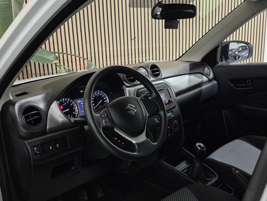 Suzuki Vitara — fotografia 8