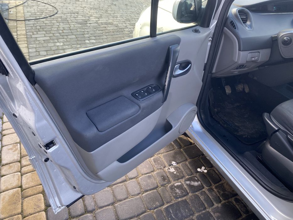 RenaultScenic 2008