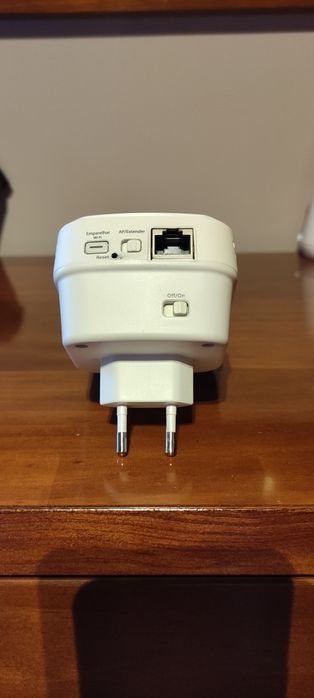 Wi-Fi Extender ARRIS64564002079745121