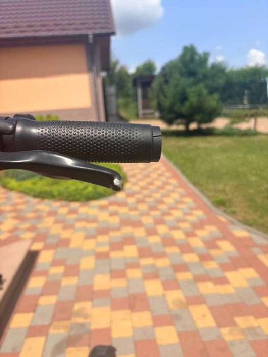 Продаю електро самокат Kukirin A1 2025 року