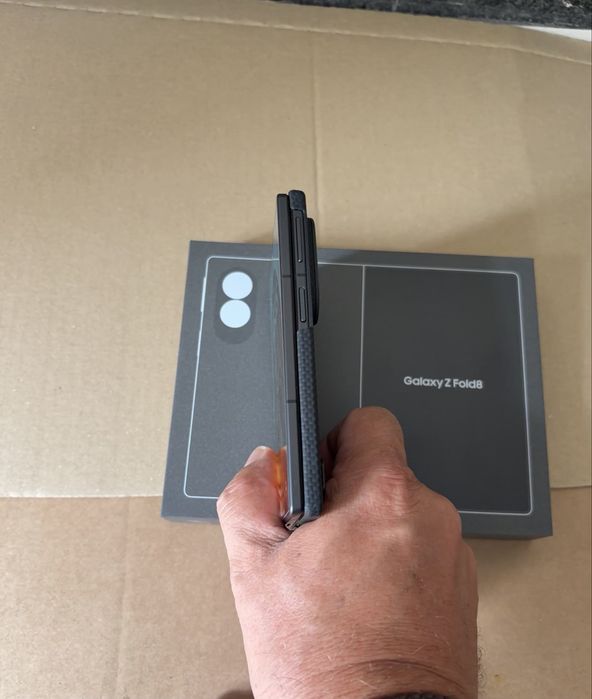 Samsung Galaxy Fold 8 desbloqueado