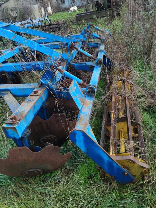 Продаю дисковий ґрунтообробний агрегат АГД-3,5