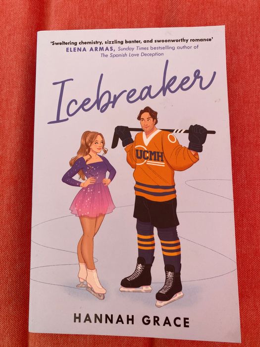 Livro “Icebreaker” Hannah Grace