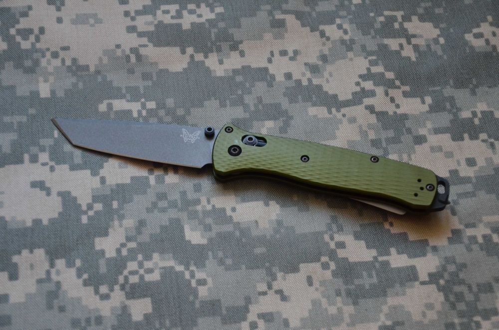 Składany nóż Benchmade 537GY-1 Bailout z klipsem