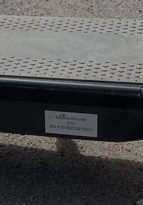 Електросамокат 500W потужності та до 150 кг. Навантаження