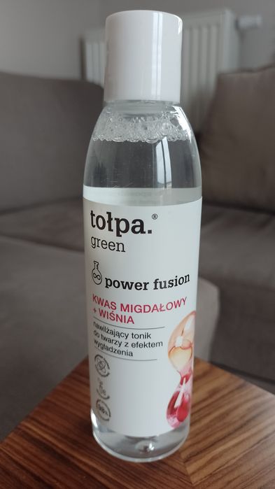 Tołpa tonik kwas migdałowy + wiśnia