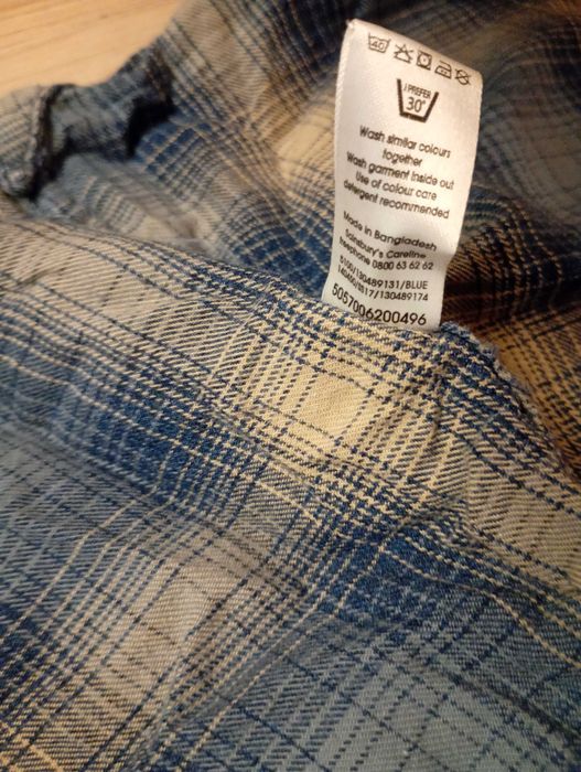 Koszula w kratę tu rozmiar L