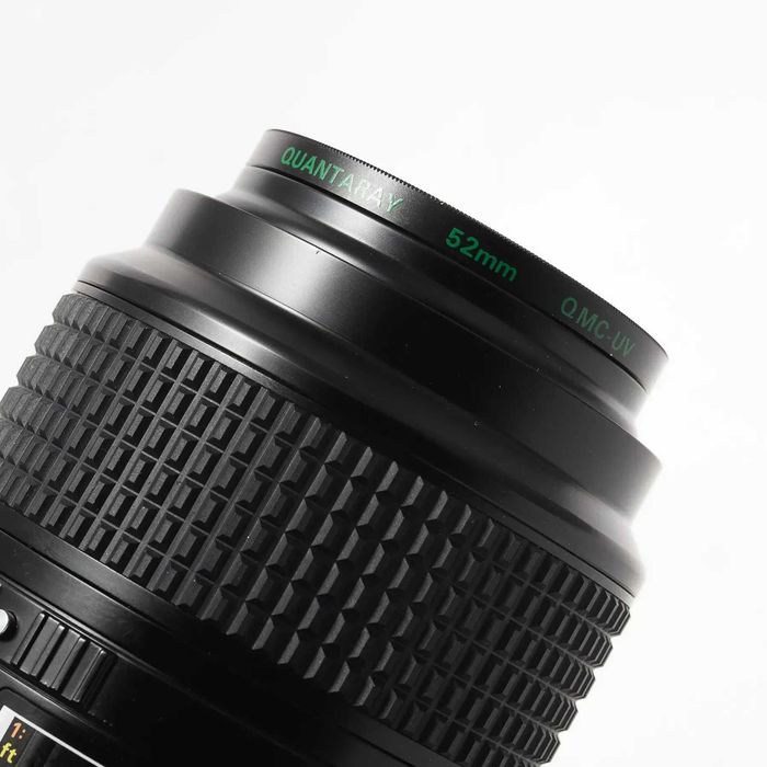 Об'єктив Nikon 105mm f/2.8D AF Micro-Nikkor