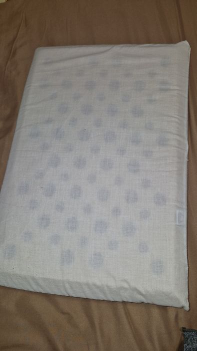 Подушка для немовлят Chicco з системою проти задухи