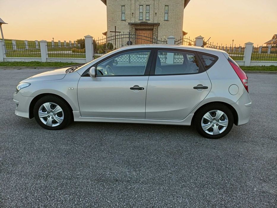 Hyundai I30 1.4b tylko 108 tyś km