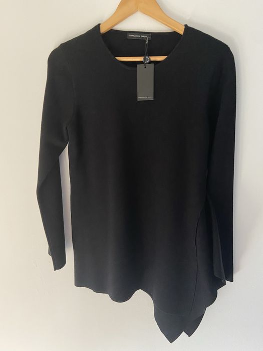 Camisola da Purificacion Garcia nova com com etiqueta