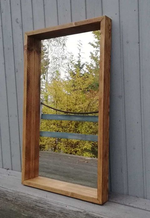 Lustro w drewnianej ramie na wymiar Gdynia