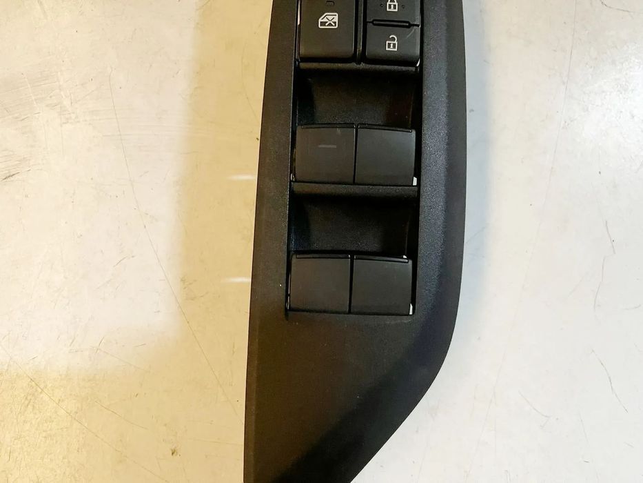 Toyota Yaris P21 - COMANDO VIDROS - VE035