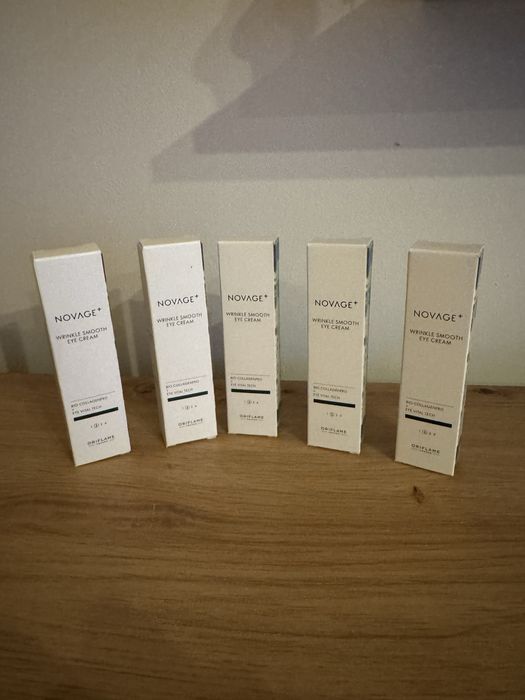 Oriflame Krem pod oczy NovAge+ Wrinkle Smooth