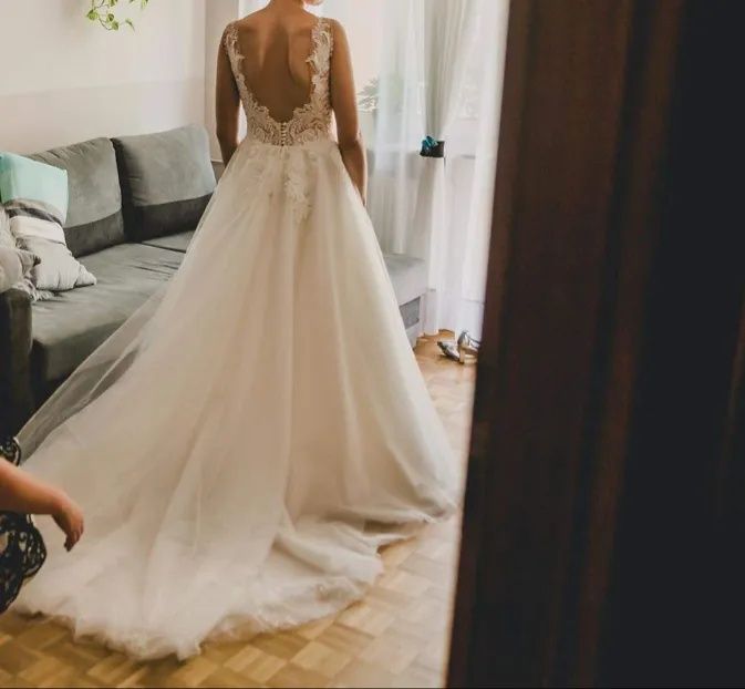 Suknia ślubna- Iryna Kotapska+ koło+welon