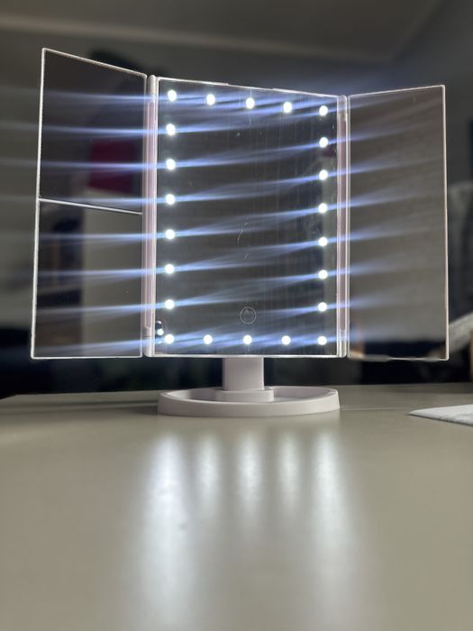 Lustro do Makijażu Podświetlane LED Powiększające Kosmetyczne