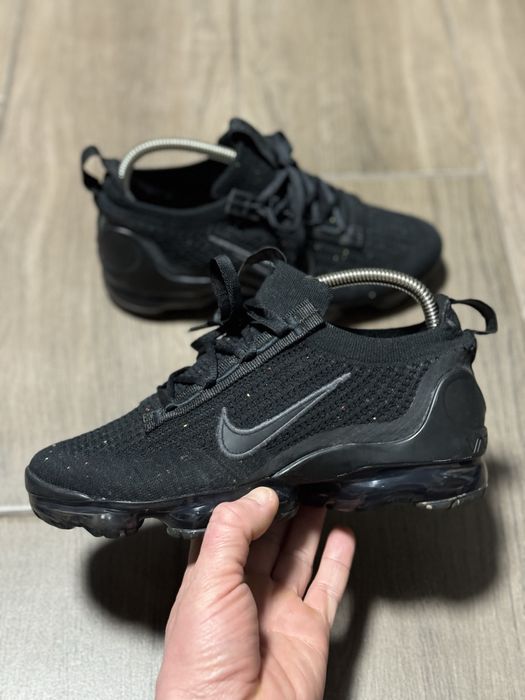 Кроссовки Nike Air VaporMax 2021 FK DH4084-001)