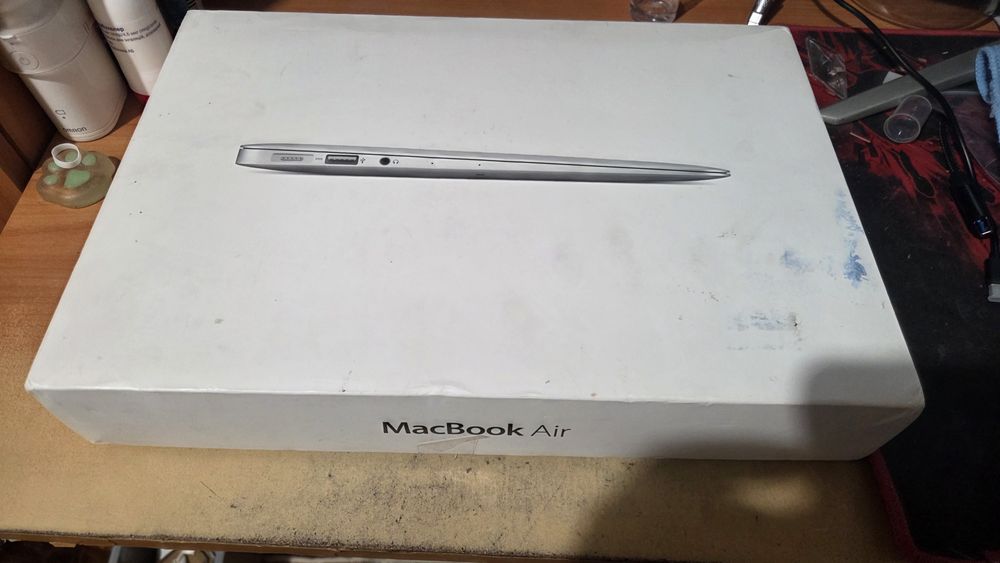 MACBOOK AIR 11.6/1.4GHz/4GB/128GB