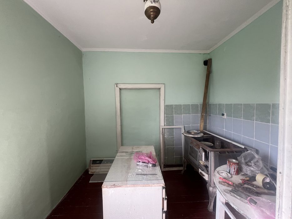 Продаж цегляного будинку