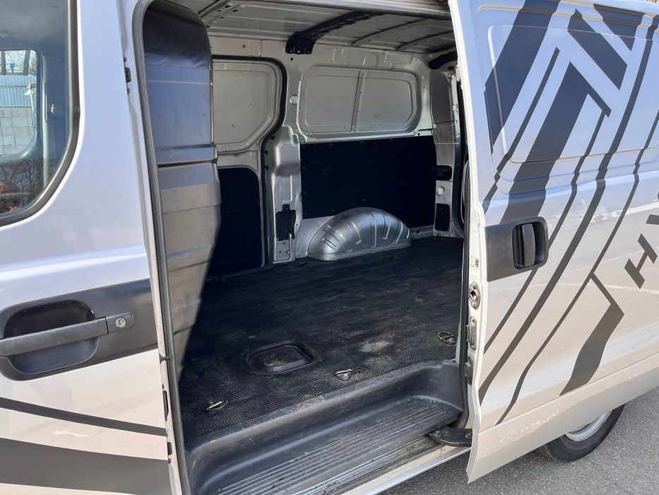 Грузоперевозки по місту.