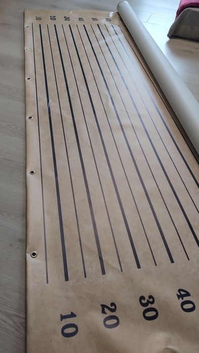 Є чотири банери.Банер "Мафія", фотозона, каркас