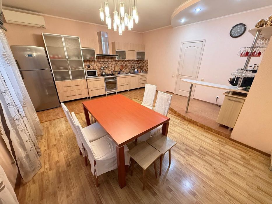 Продам отличный Дом в Ингульском районе.